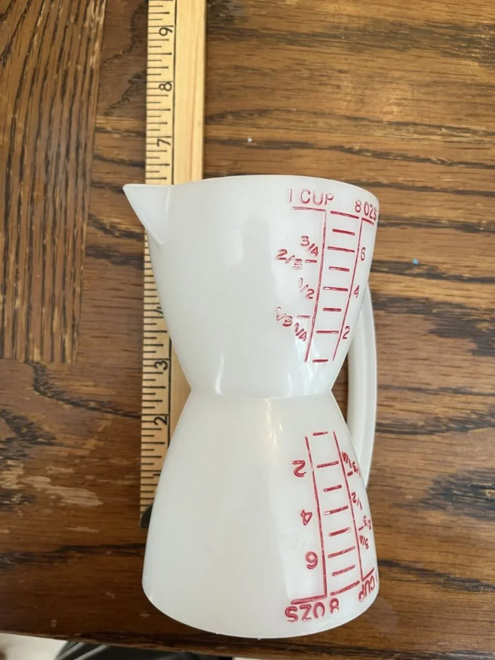 Vintage Tupperware Double-Sided Measuring Cup Hourglass Design 1 Cup 8 Oz Wet/Dr